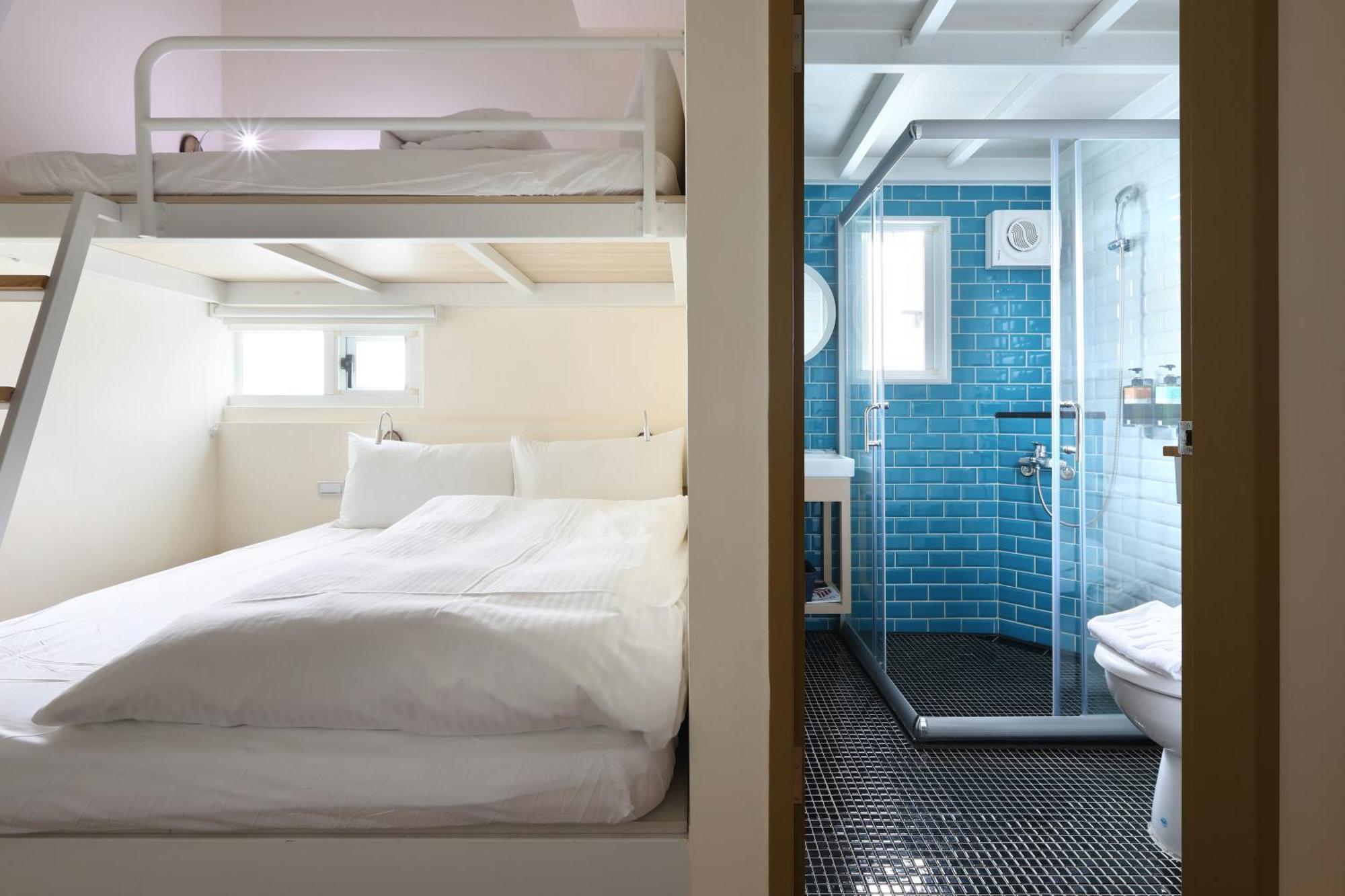 Mini Hotels Taichung Buitenkant foto
